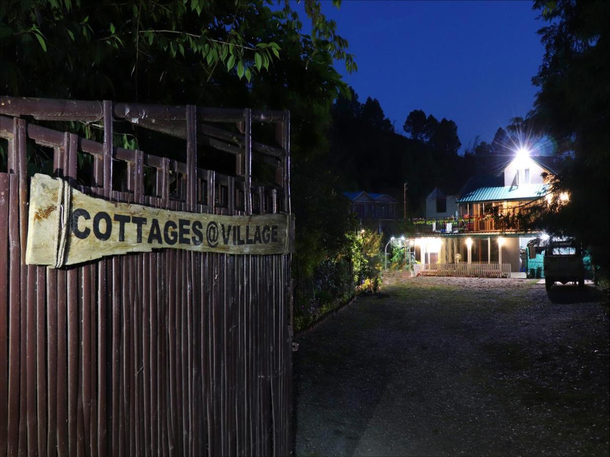 Cottages @ Village Bhīm Tāl Kültér fotó