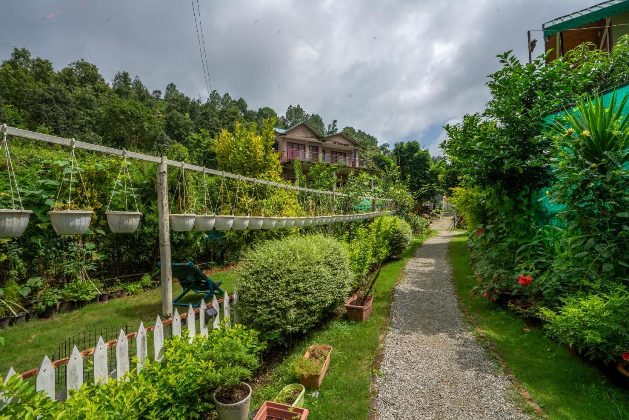 Cottages @ Village Bhīm Tāl Kültér fotó